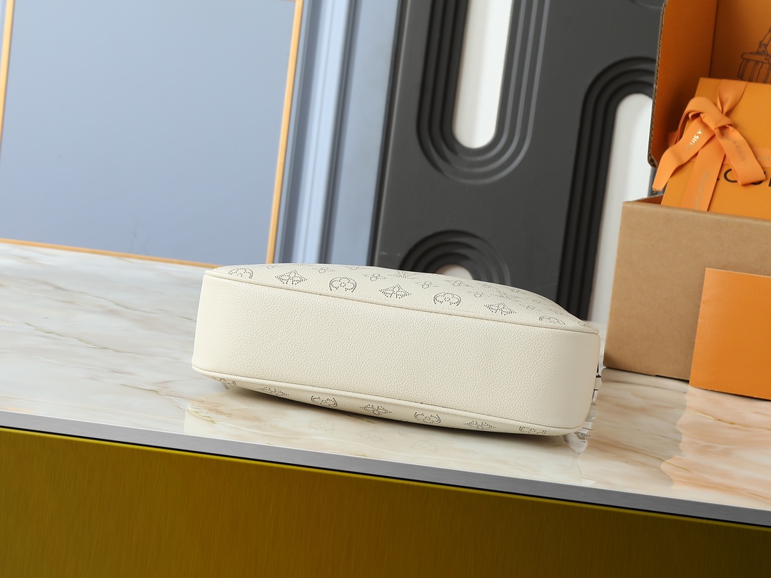 スーパーコピーバッグ国内発送対応N品安全必ず届く信用できるサイト